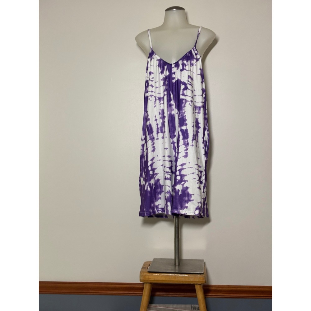 Tie Dye Romper Women 1X Purple White Adjustable Straps New w/ out tag Cute!!